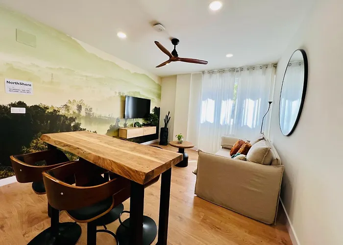 North Shore Apartment *